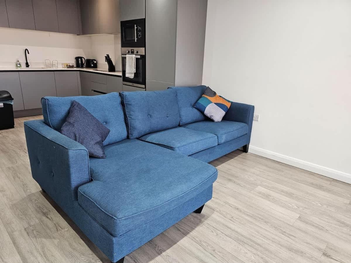 2 Bedroom Centre With Terrace *