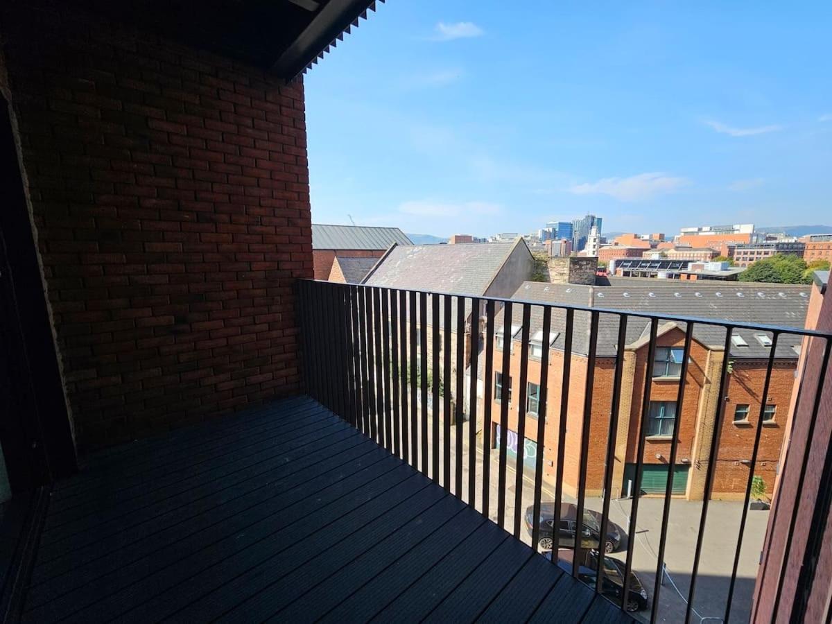 2 Bedroom Centre With Terrace *